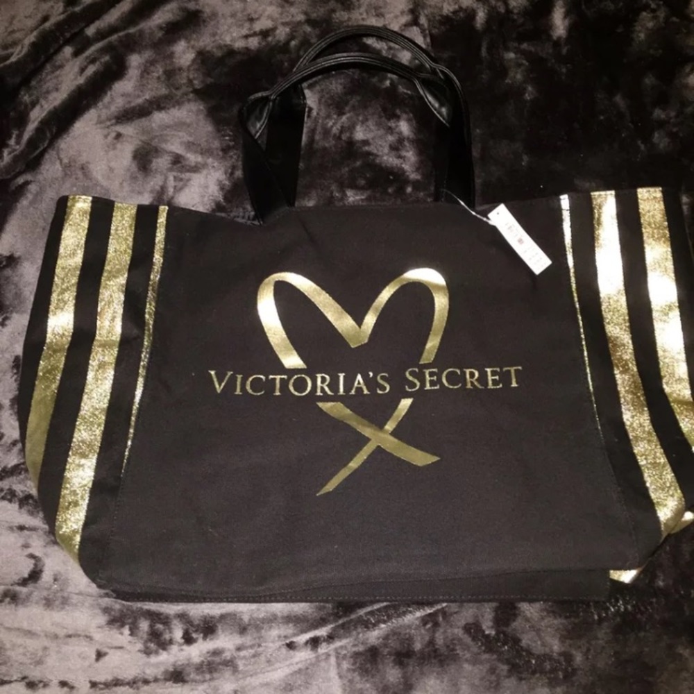 NWT Victoria’s Secret Tote Bag